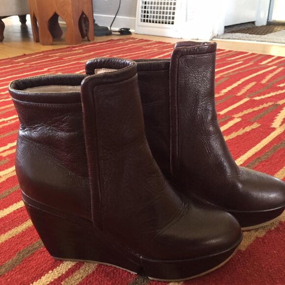 Faryl Robin Leather Booties - Picture 8 of 8